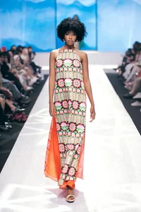 Miss World and Mr. World Shine in Exquisite Vietnamese Fashion Designs - image 7