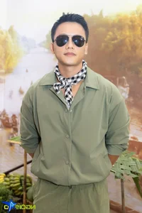 Vietnamese Actor Tuấn Trần Makes First Public Appearance Amid Recent Dating Rumors - image 0