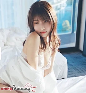 Exploring the Career and Popularity of Japanese Actress Momo Sakura - image 16