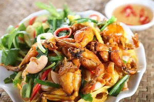 The Seasonal Delicacy: Discovering the Egg-Filled Fish Specialty of Vietnam and Thailand - image 0