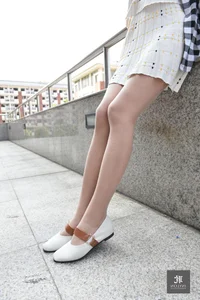 IESS Puhui 204: Bobo Captures the Nostalgia of Campus Spring - image 10