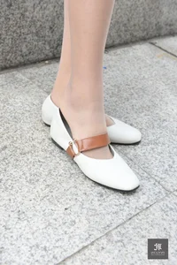 IESS Puhui 204: Bobo Captures the Nostalgia of Campus Spring - image 0