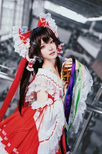 Ethereal Reimu Cosplay by Hua Qi Hana at Firefly Comic-Con Part01 - image 27