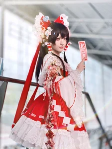 Ethereal Reimu Cosplay by Hua Qi Hana at Firefly Comic-Con Part01 - image 6