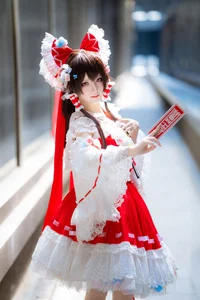 Ethereal Reimu Cosplay by Hua Qi Hana at Firefly Comic-Con Part01 - image 22