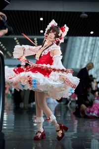 Ethereal Reimu Cosplay by Hua Qi Hana at Firefly Comic-Con Part01 - image 0
