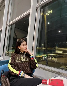 Three Vietnamese Celebrities Expecting Babies by the End of This Year - image 5
