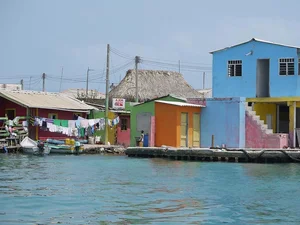 Inside Life on Santa Cruz del Islote: The World’s Most Densely Populated Island - image 2