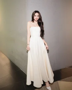 Luxury and Elegance: Miss Vietnam Do Thi Ha Shines with $40,000 Accessories - image 0