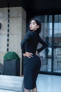 Elegant Glamour Photography: Shi An An in XingYan Star Face Vol.426 – A Stunning Black Lingerie Portrait Collection for Fashion Inspiration - image 2
