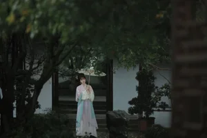 Captivating Beauty: YiTuYu Art Language Vol.7705 Featuring Li Zhi - image 9
