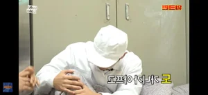 Popular K-Pop Idol-Turned-Actor Under Fire for Using Derogatory Slur Online - image 2
