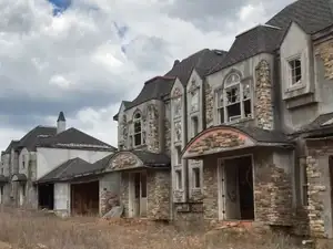 Mystery Resort: A Decade-Long Abandoned Villa Village, Haunting Scene - image 2