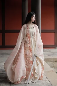 Captivating Visuals: YiTuYu Art Language Vol.5641 with Model Keikei Bai Cha Qing Huan - image 27