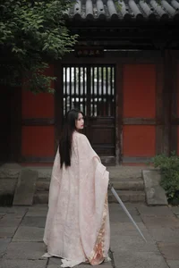 Captivating Visuals: YiTuYu Art Language Vol.5641 with Model Keikei Bai Cha Qing Huan - image 5