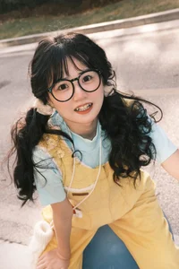 Charming Aesthetics: Art Language Vol.6095 Featuring Xiao Yi Mei Mei Cute - image 1