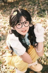 Charming Aesthetics: Art Language Vol.6095 Featuring Xiao Yi Mei Mei Cute - image 3