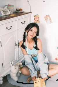 YiTuYu Art Language Vol.5677: Xi Xi’s Captivating Artistic Expression and Style - image 14