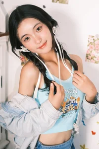 YiTuYu Art Language Vol.5677: Xi Xi’s Captivating Artistic Expression and Style - image 28