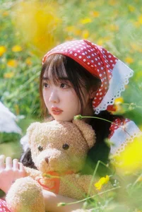 YiTuYu Art Language Vol.9573 yunn 14P Minimalist Portrait Set - image 1