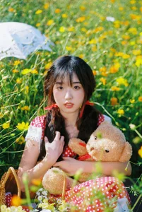 YiTuYu Art Language Vol.9573 yunn 14P Minimalist Portrait Set - image 5