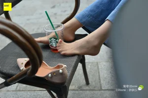 Elegant Office Fashion with IESS 094 - Professional Style and Modern Urban Aesthetics - image 51