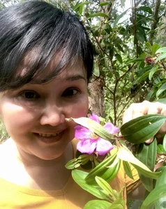 The Inspiring Journey of VTV's Iconic Host: From University Lecturer to Television Soul - image 8