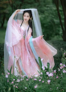 Exploring Elegance: YiTuYu Art Language Vol.8144 featuring Yuan Yuan - image 16