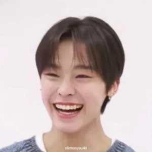 SM Idol’s Cousin Goes Viral for Striking Family Resemblance - image 1