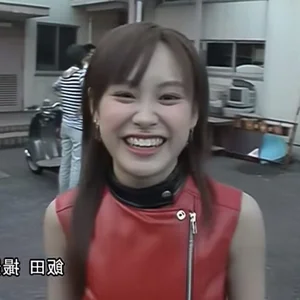 SM Idol’s Cousin Goes Viral for Striking Family Resemblance - image 5