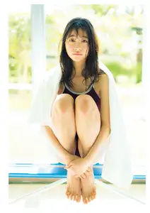 Maya Imamori: Radiant Smile Unveils Budding Love | 1st Photobook Part01 - image 19