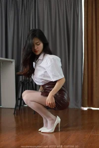 Exquisite Style and Tradition: IESS SXJ No.1615 Featuring Tu Tu - image 37
