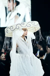 Supermodel Thanh Hang Makes a Grand Return to the Runway Following Her Star-Studded Wedding - image 5