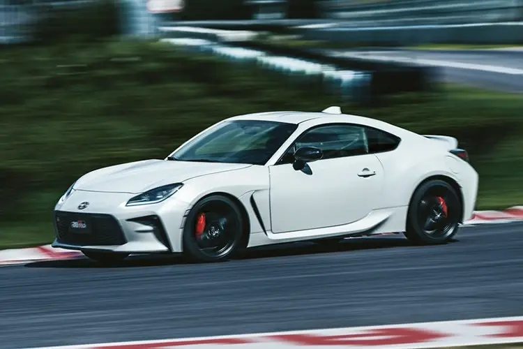 New Toyota GR 86: The Legendary Sports Coupe Arrives in Thailand.