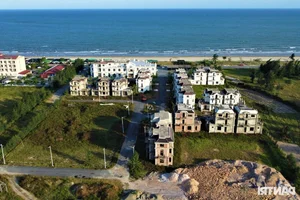 Stalled 370 Billion VND Luxury Villa and Restaurant Project at Loc Ha Beach - image 7