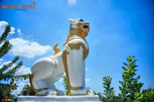 Spiritual Serenity: Discovering the Breathtaking Burmese-Style Buddhist Stupa in Hue - image 4
