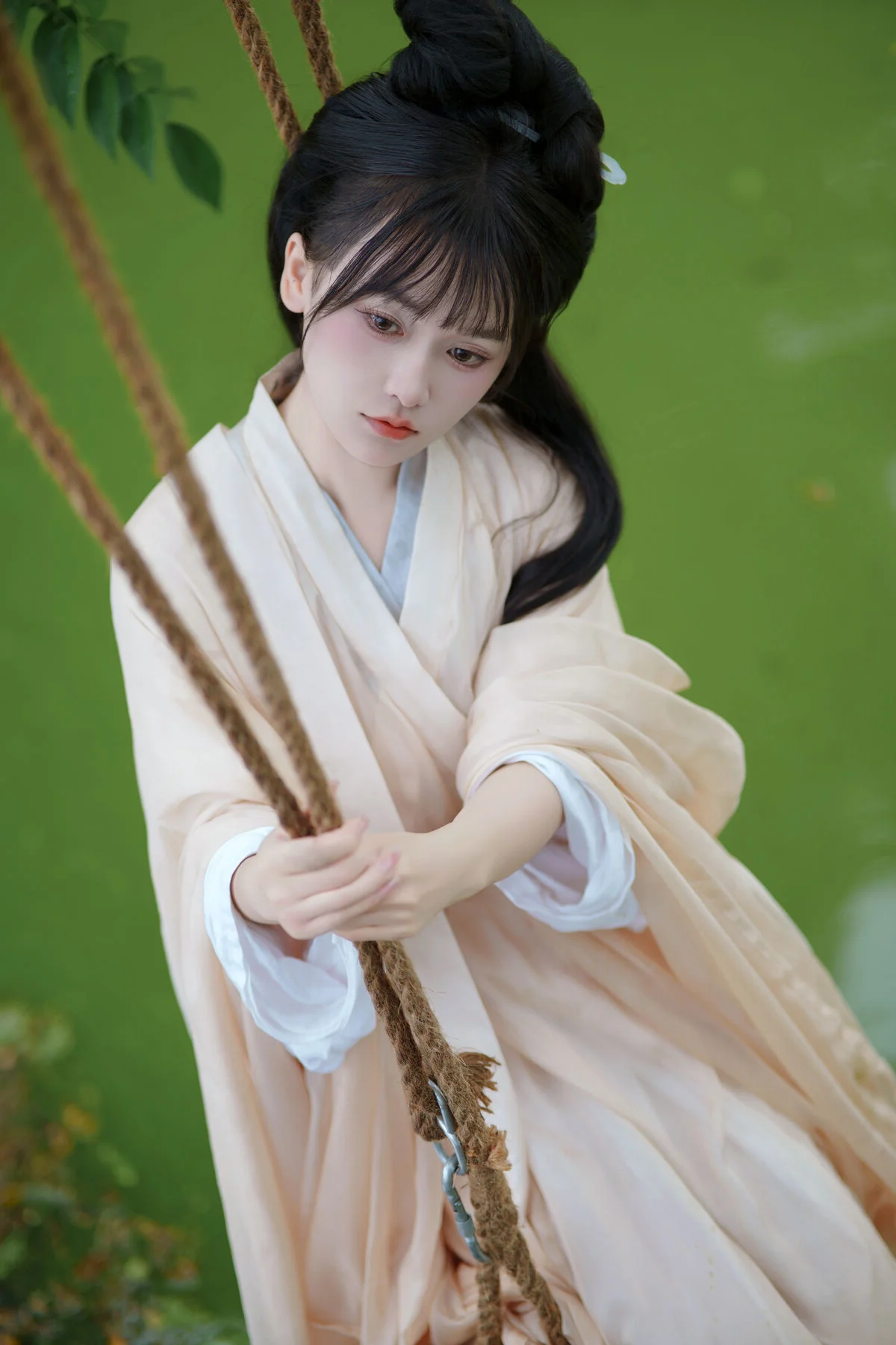 Stunning Portraits of Xiao Xiao Yu in YiTuYu Art Language Vol.7301