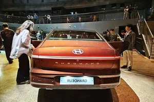 Hyundai Grandeur 2026: Tech-Packed Luxury Now Starting from 736 Million VND - image 12