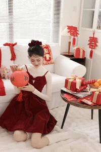 YiTuYu Art Language Vol.6319: Intimate Portraits of Xiao Dou Dou Yao Bao Fu in Soft Light - image 5