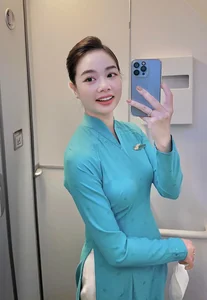 Vietnamese Flight Attendant Shares Cross-Cultural Marriage and Parenting Journey - image 6
