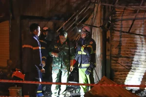 Tragic Fire Incident in Hanoi: Reporting on the Scene and Community Safety Awareness - image 4
