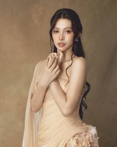 Trần Tiểu Vy: The Vietnamese Beauty Queen Captivating Korean Media and International Fans - image 1