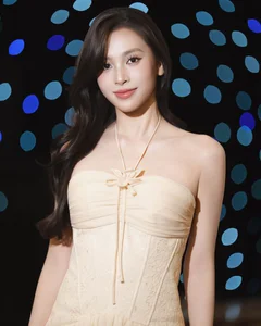 Trần Tiểu Vy: The Vietnamese Beauty Queen Captivating Korean Media and International Fans - image 0