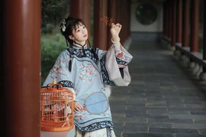 YiTuYu Art Language Vol. 6618: Zhou Zhou AY’s Artistic Visual Storytelling - image 18