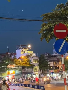 Capturing the Magic: Vietnam Celebrates the Largest and Brightest Supermoon of 2023 - image 5
