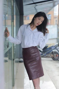 Urban Chic and Sophistication: IESS No.1641 Xiao Jiu Collection - image 3