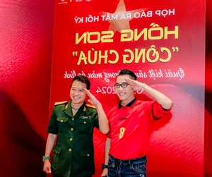 Stars and Legends Gather for the Launch of Nguyen Hong Son's Memoir - image 5