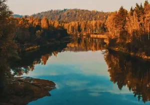 Autumn in Europe: 10 Enchanting Destinations for Fall Foliage and Cozy Vibes - image 1