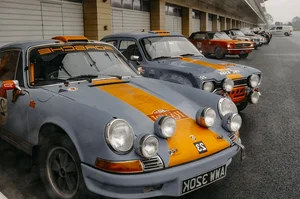 Million-Dollar Vintage Car Rally 'Road to Hanoi Marathon' Arrives in Vietnam - image 9