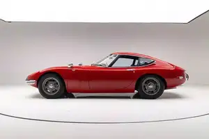 Discover the Toyota 2000GT 1967: A Legendary Classic Sports Car Valued Over 1 Million Dollars. - image 8